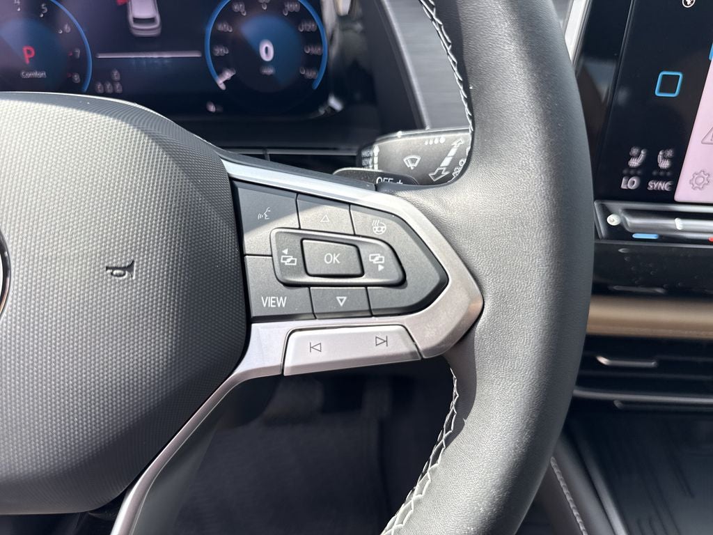 2026 Volkswagen Atlas Cross Sport SE w/Technology