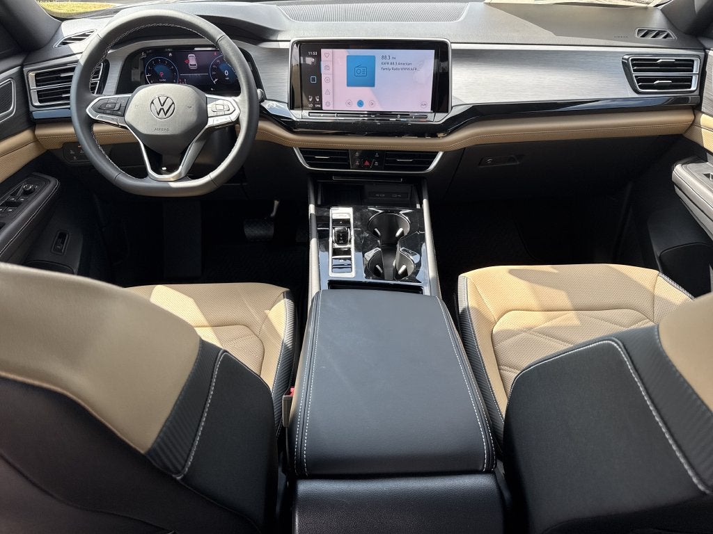 2026 Volkswagen Atlas Cross Sport SE w/Technology
