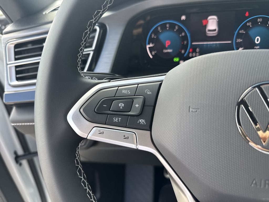2026 Volkswagen Atlas Cross Sport SE w/Technology