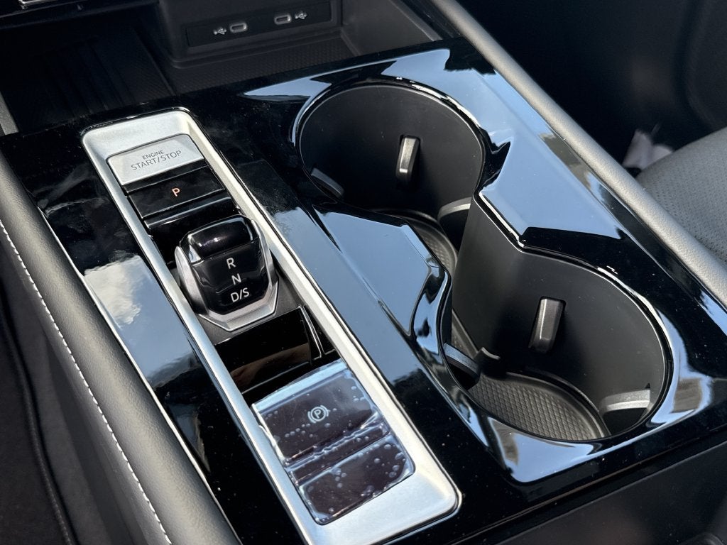 2026 Volkswagen Atlas Cross Sport SE w/Technology