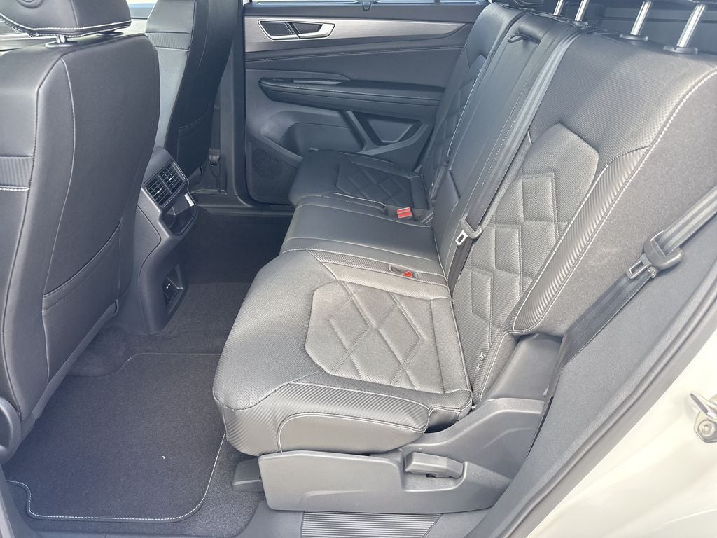 2026 Volkswagen Atlas Cross Sport SE w/Technology