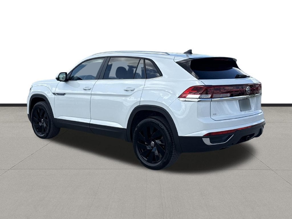 2026 Volkswagen Atlas Cross Sport SE w/Technology