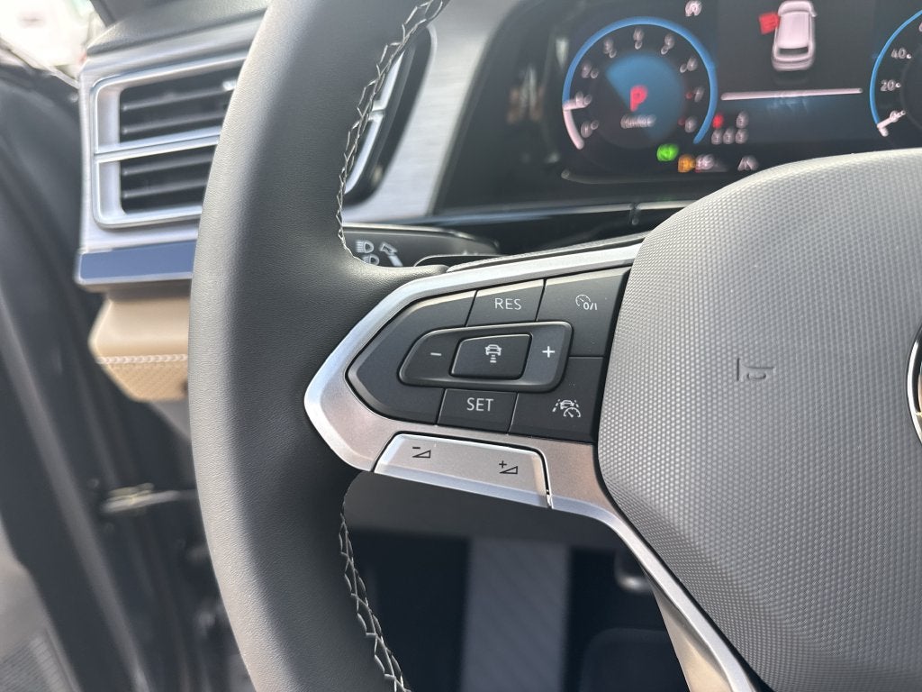 2026 Volkswagen Atlas Cross Sport SE w/Technology