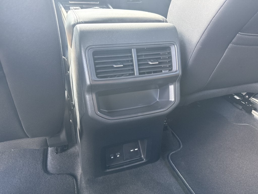 2026 Volkswagen Atlas Cross Sport SE w/Technology