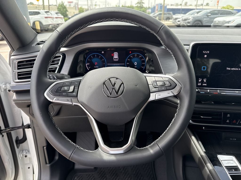 2026 Volkswagen Atlas Cross Sport SE w/Technology