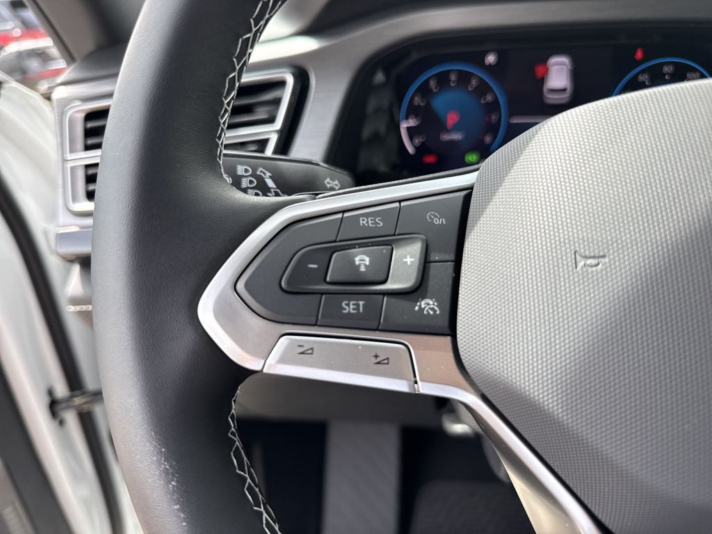 2026 Volkswagen Atlas Cross Sport SE w/Technology