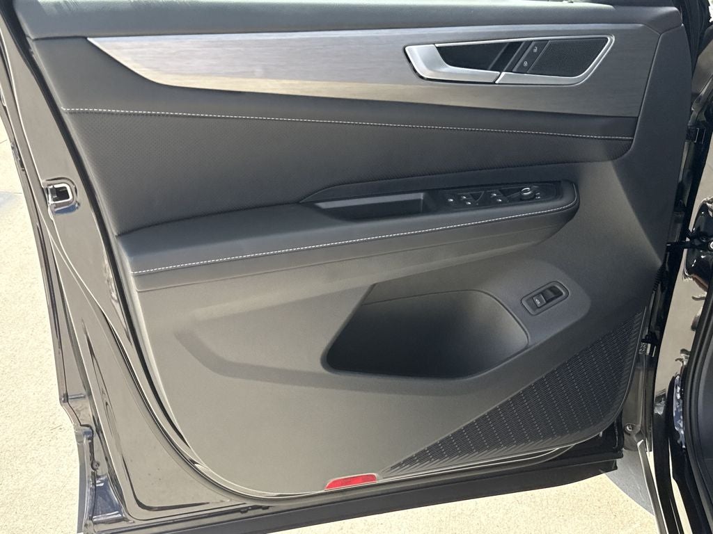 2026 Volkswagen Atlas Cross Sport SE w/Technology