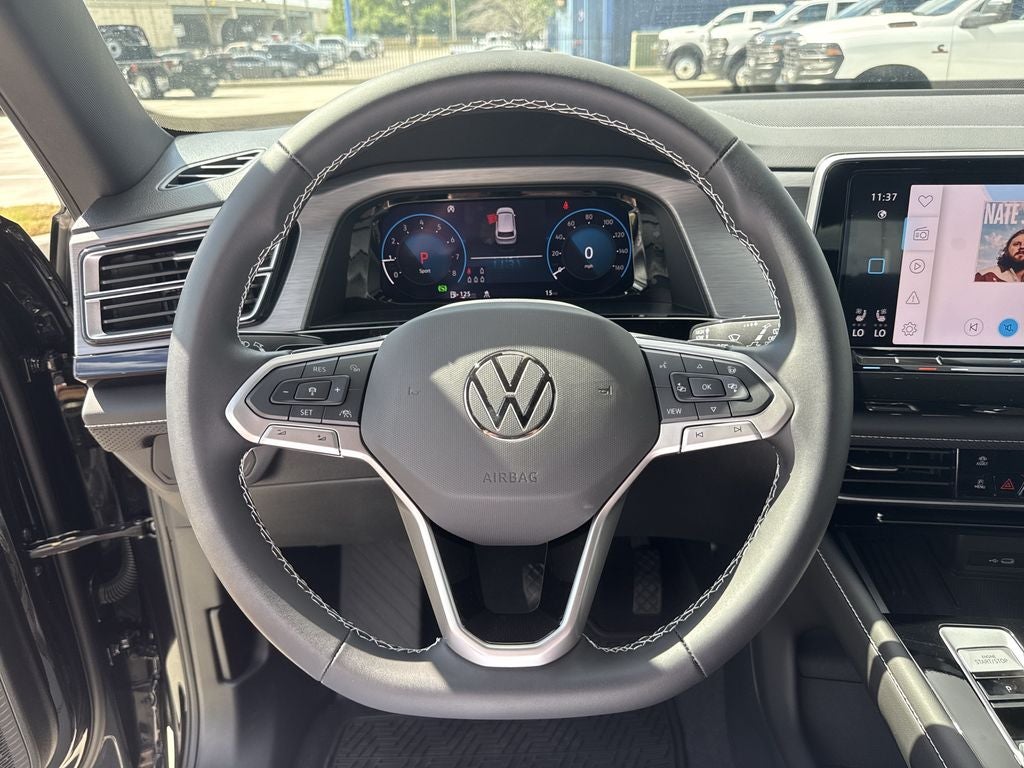 2026 Volkswagen Atlas Cross Sport SE w/Technology