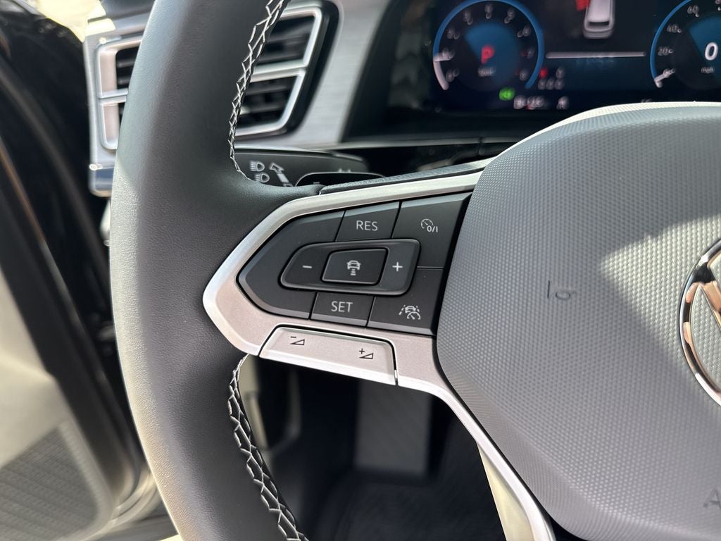 2026 Volkswagen Atlas Cross Sport SE w/Technology