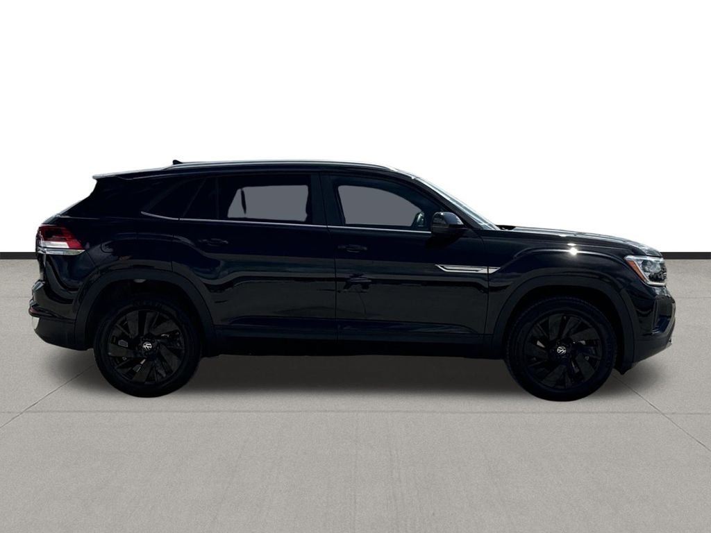 2026 Volkswagen Atlas Cross Sport SE w/Technology