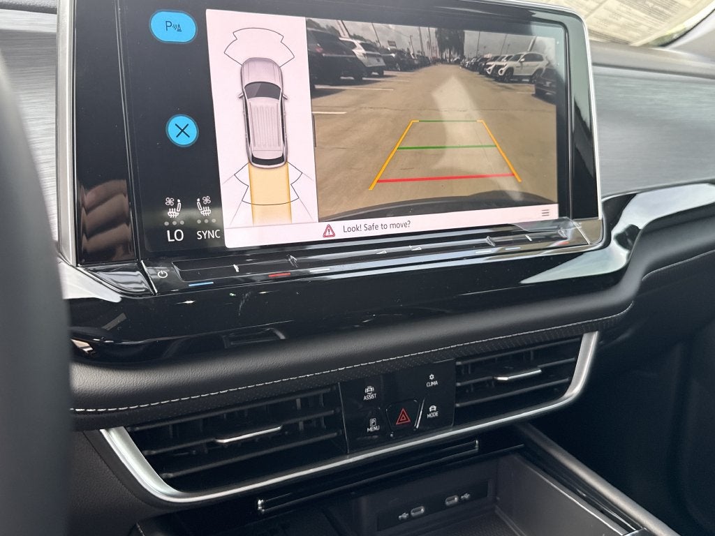 2026 Volkswagen Atlas Cross Sport SE w/Technology