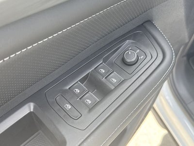 2026 Volkswagen Atlas Cross Sport SE w/Technology
