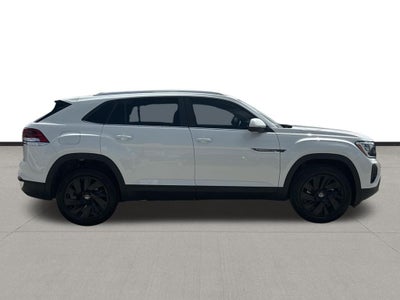 2026 Volkswagen Atlas Cross Sport SE w/Technology