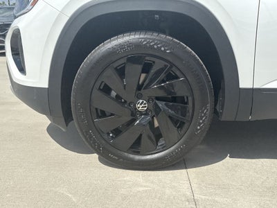 2026 Volkswagen Atlas Cross Sport SE w/Technology