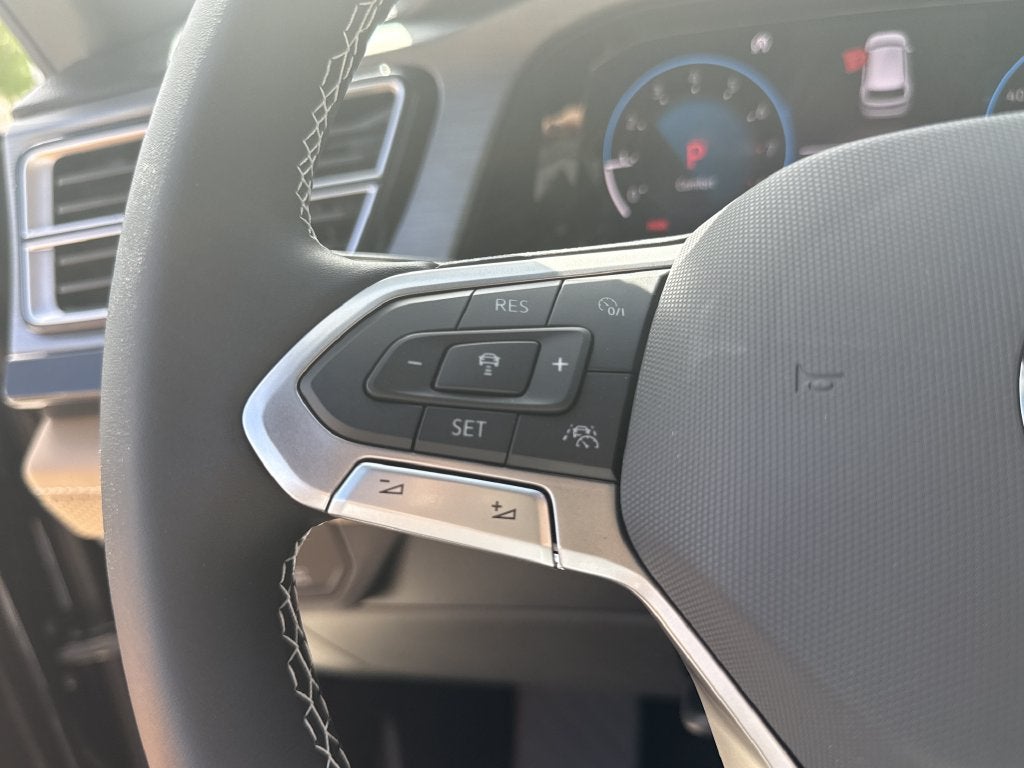 2026 Volkswagen Atlas Cross Sport SE w/Technology