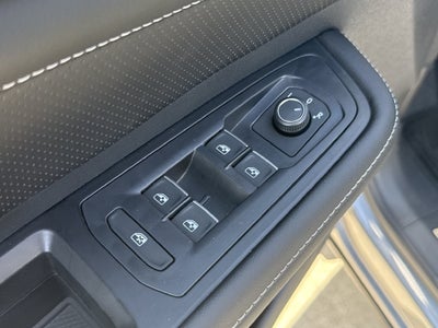 2026 Volkswagen Atlas Cross Sport SE w/Technology