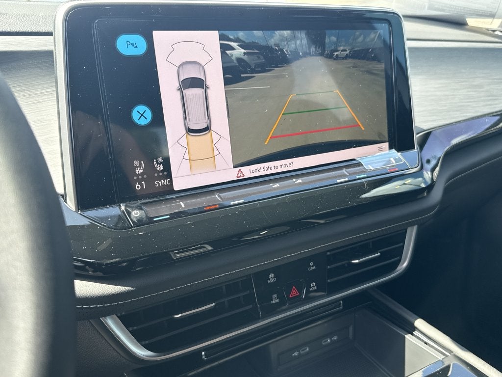 2026 Volkswagen Atlas Cross Sport SE w/Technology
