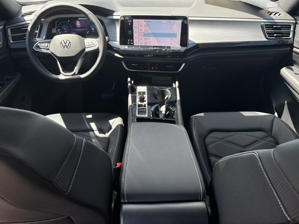 2026 Volkswagen Atlas Cross Sport SE w/Technology