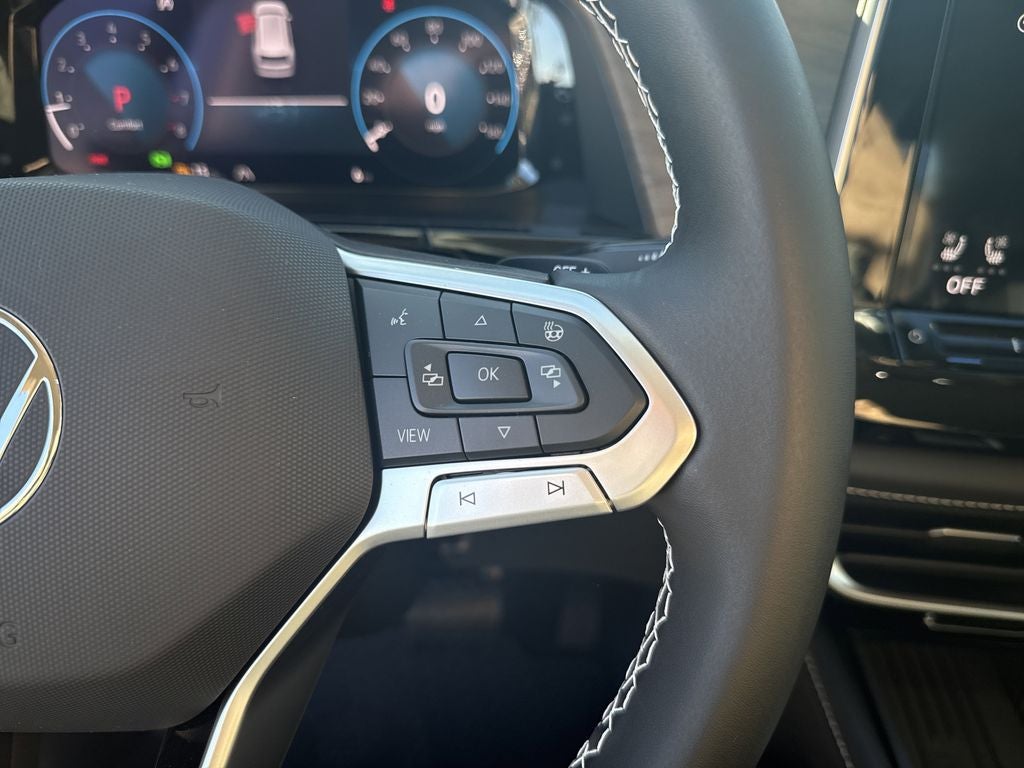2026 Volkswagen Atlas SE w/Technology