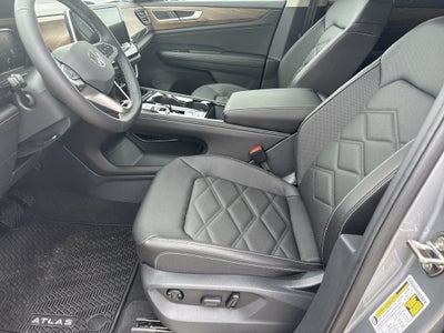 2026 Volkswagen Atlas SE w/Technology