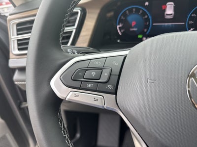 2026 Volkswagen Atlas SE w/Technology