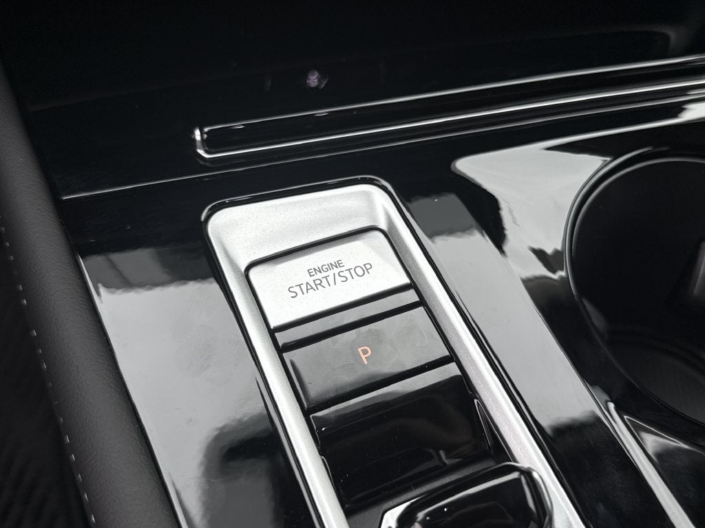 2026 Volkswagen Atlas SE w/Technology