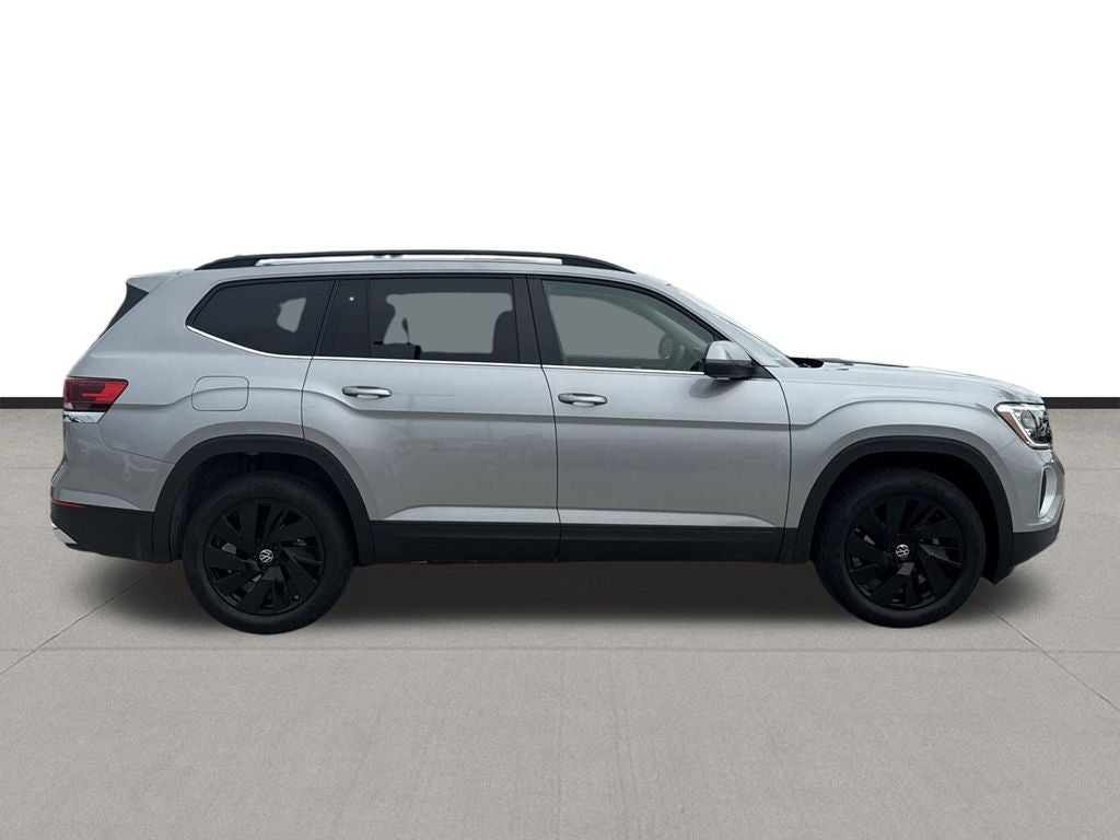 2026 Volkswagen Atlas SE w/Technology
