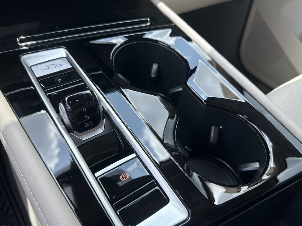 2026 Volkswagen Atlas SE w/Technology