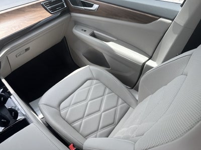2026 Volkswagen Atlas SE w/Technology
