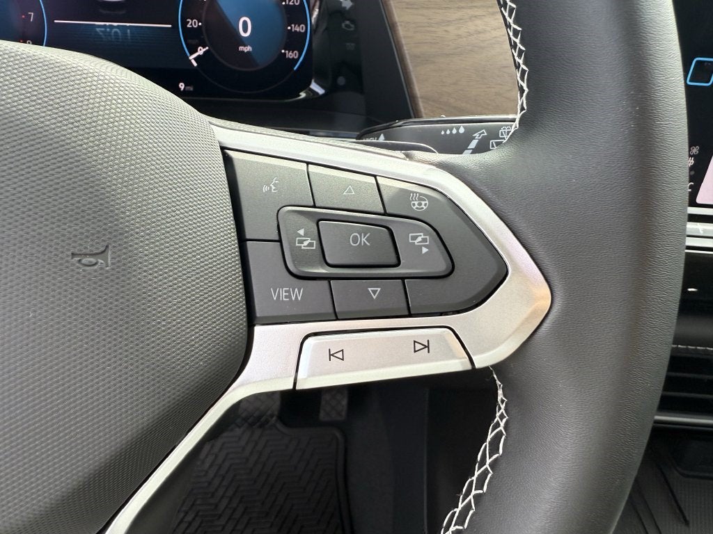 2026 Volkswagen Atlas SE w/Technology
