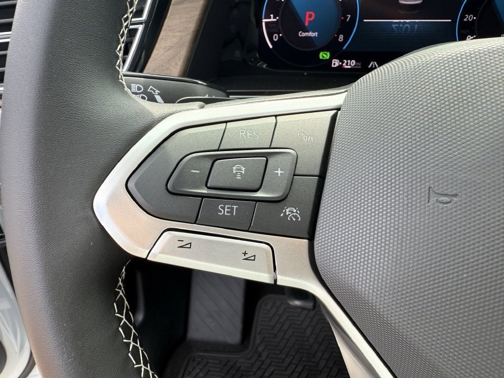 2026 Volkswagen Atlas SE w/Technology