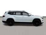 2026 Volkswagen Atlas SE w/Technology