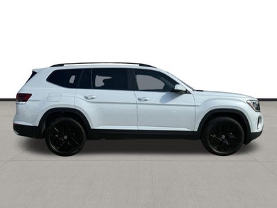 2026 Volkswagen Atlas SE w/Technology