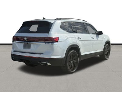 2026 Volkswagen Atlas SE w/Technology