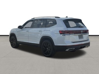 2026 Volkswagen Atlas SE w/Technology