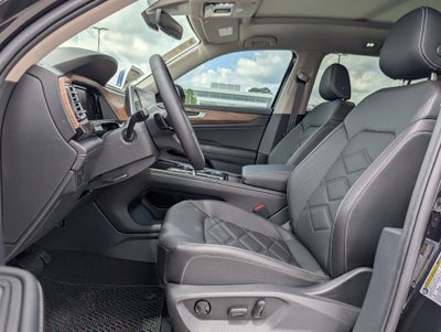2026 Volkswagen Atlas SE w/Technology