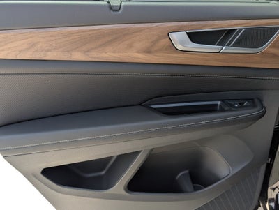 2026 Volkswagen Atlas SE w/Technology