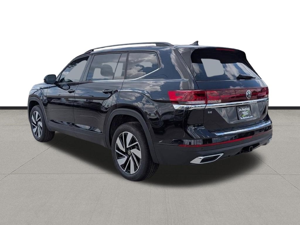 2026 Volkswagen Atlas SE w/Technology