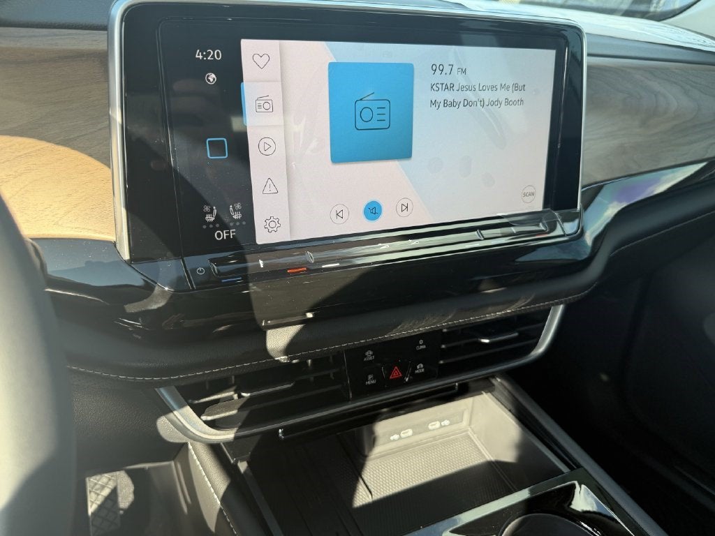 2026 Volkswagen Atlas SE w/Technology