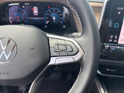 2026 Volkswagen Atlas SE w/Technology