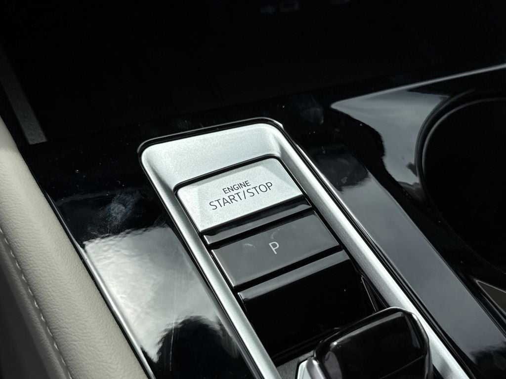 2026 Volkswagen Atlas SE w/Technology