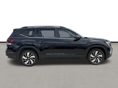 2026 Volkswagen Atlas SE w/Technology