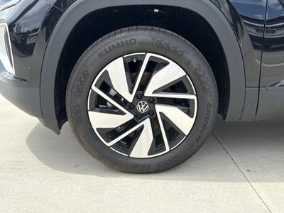 2026 Volkswagen Atlas SE w/Technology