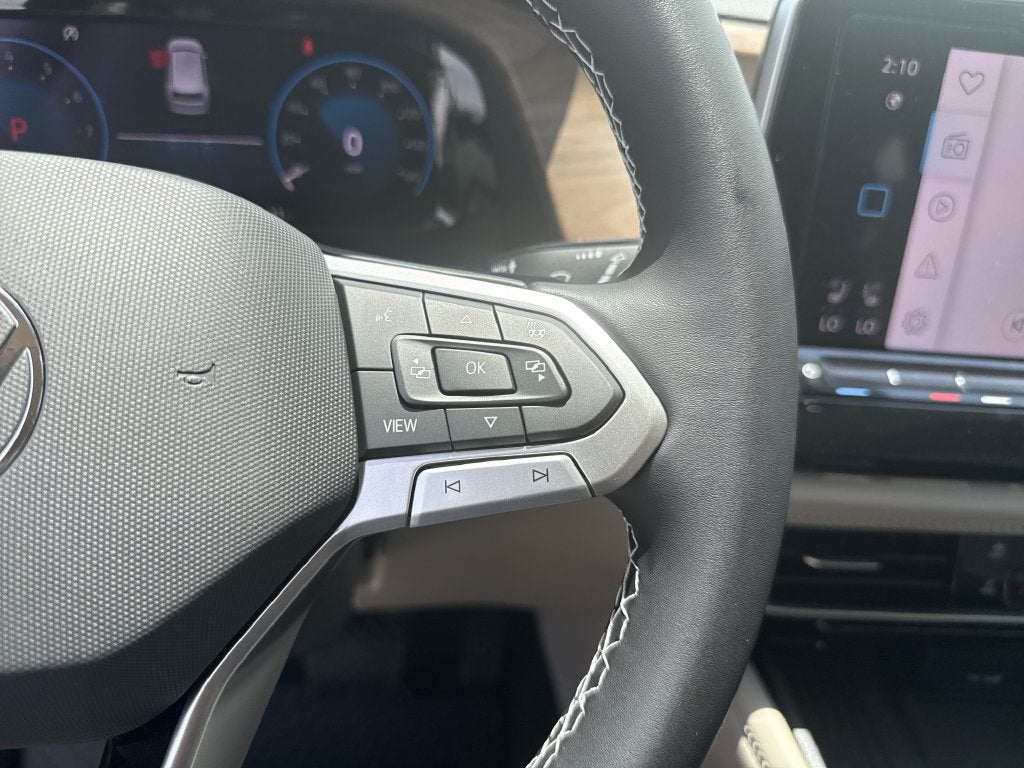 2026 Volkswagen Atlas SE w/Technology