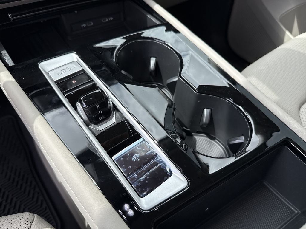 2026 Volkswagen Atlas SE w/Technology