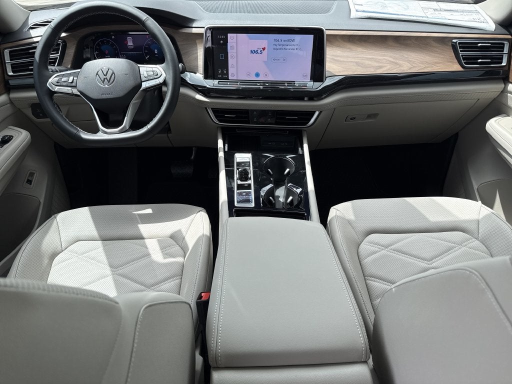 2026 Volkswagen Atlas SE w/Technology