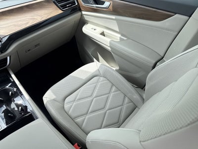 2026 Volkswagen Atlas SE w/Technology