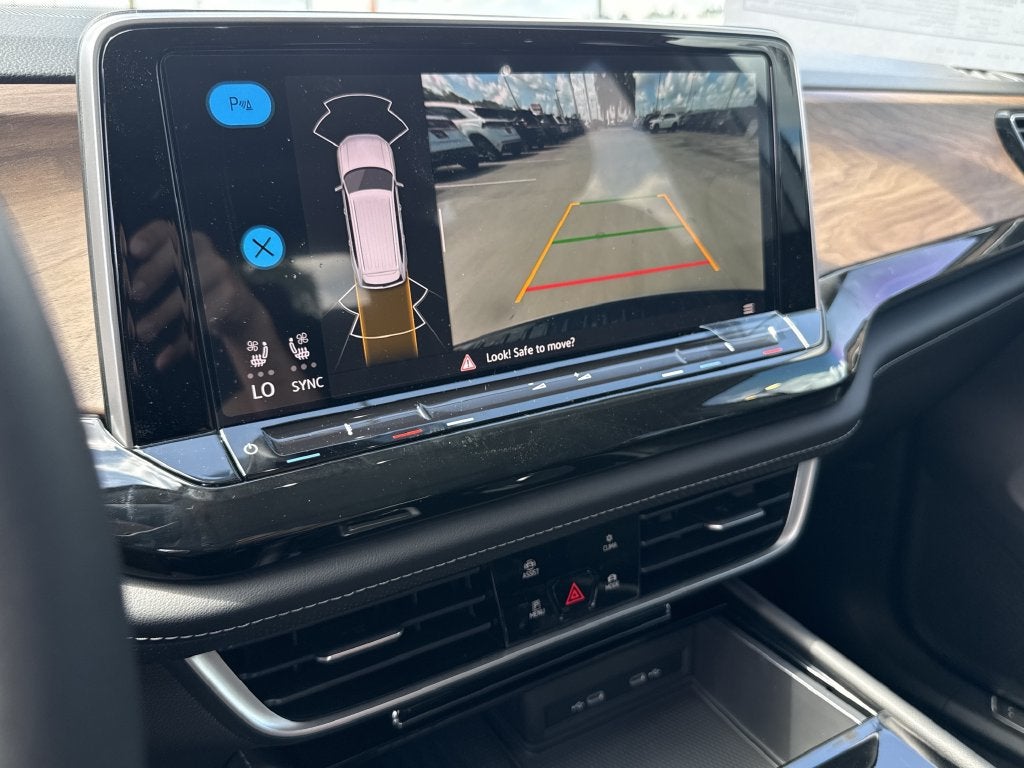 2026 Volkswagen Atlas SE w/Technology
