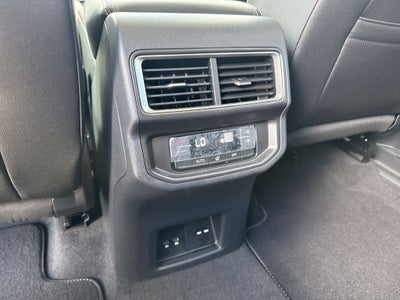 2026 Volkswagen Atlas SE w/Technology
