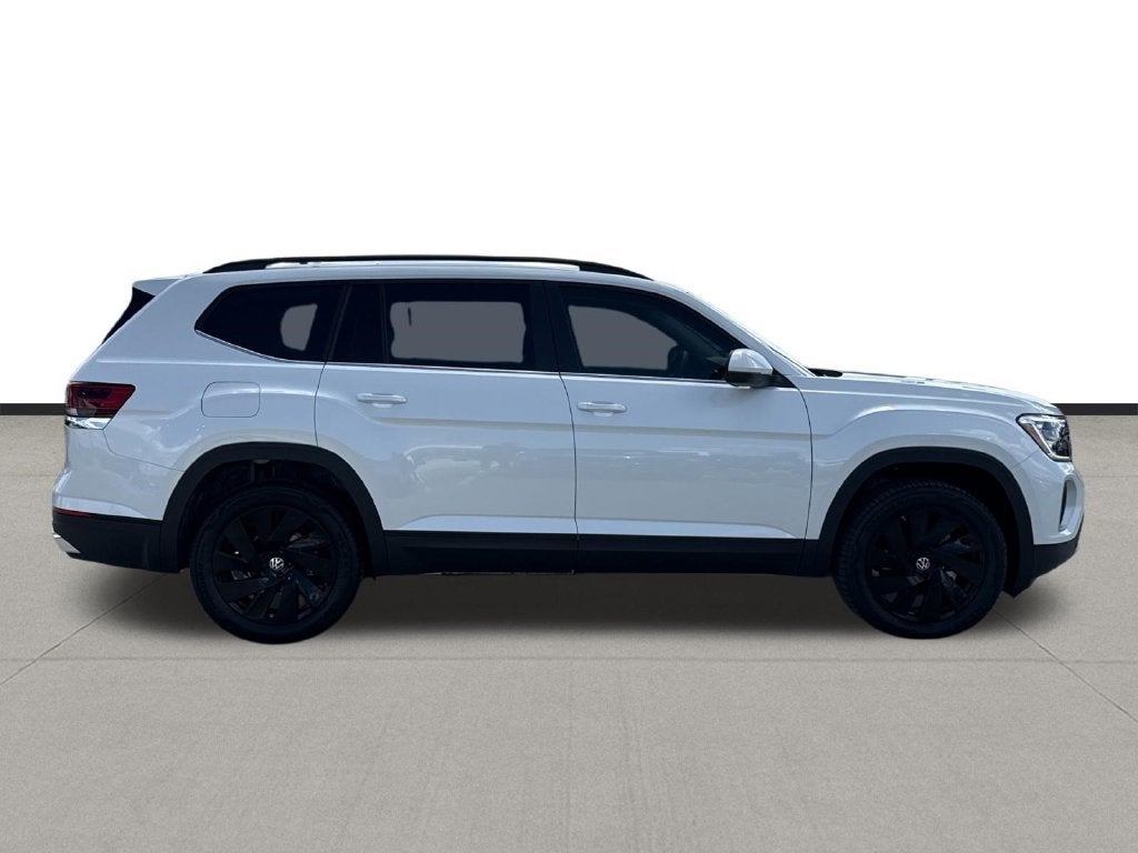2026 Volkswagen Atlas SE w/Technology